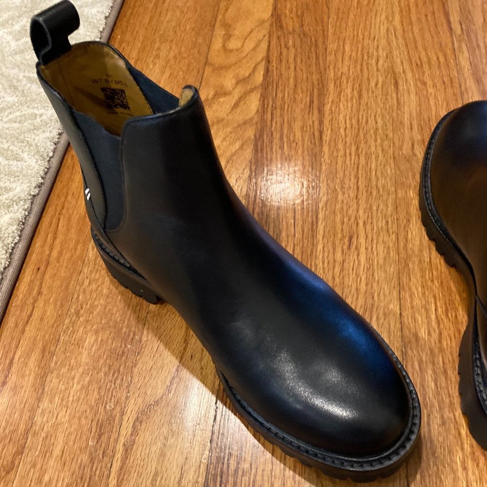 Go-To Chelsea Boot